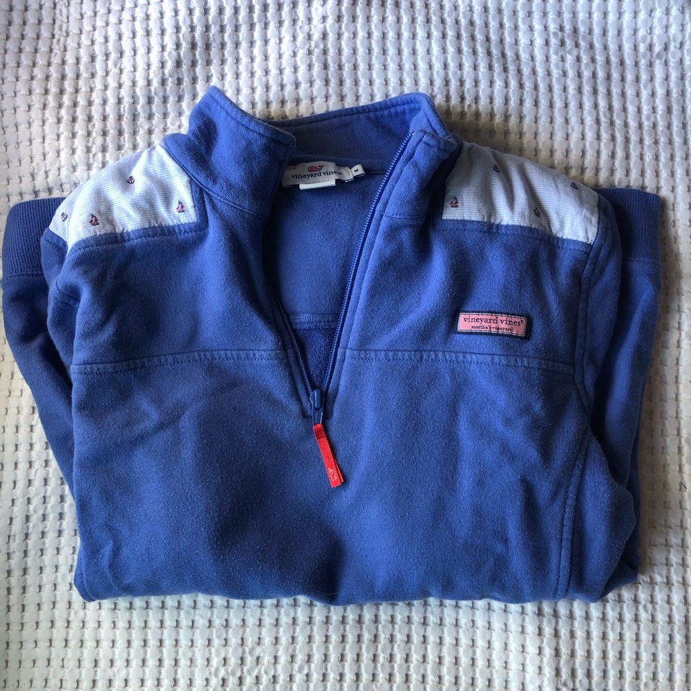 Vineyard Vines ship shirt
